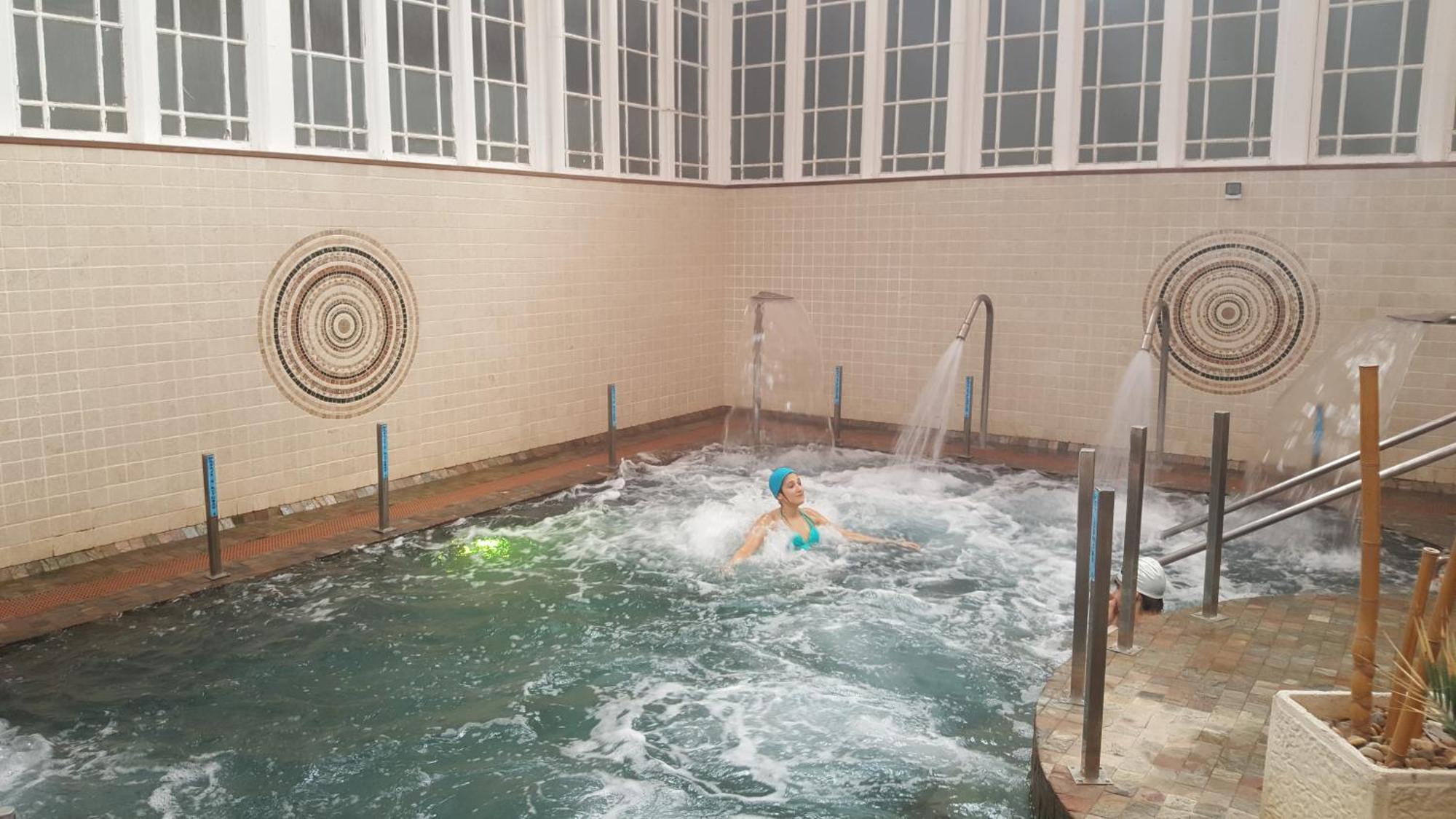 Gran Hotel Balneario De Льерганес Экстерьер фото